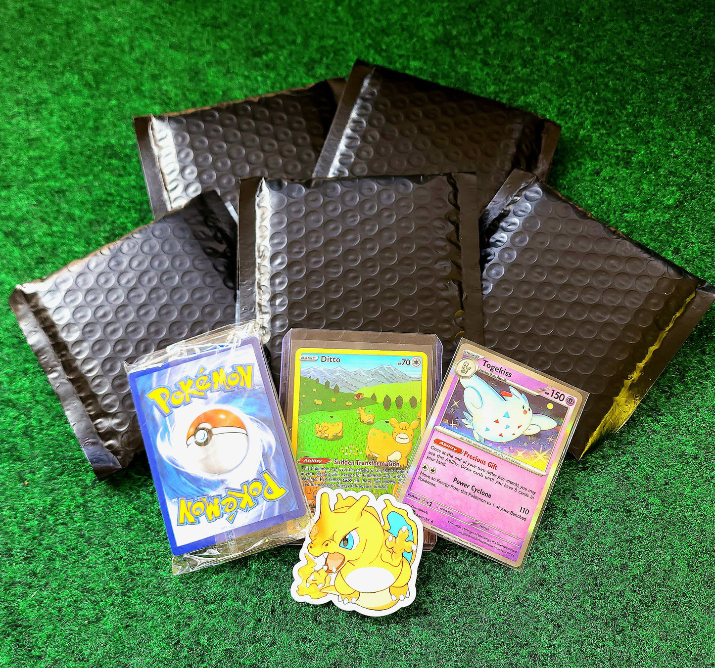 --⁉️Mystery Poke Packs⁉️--