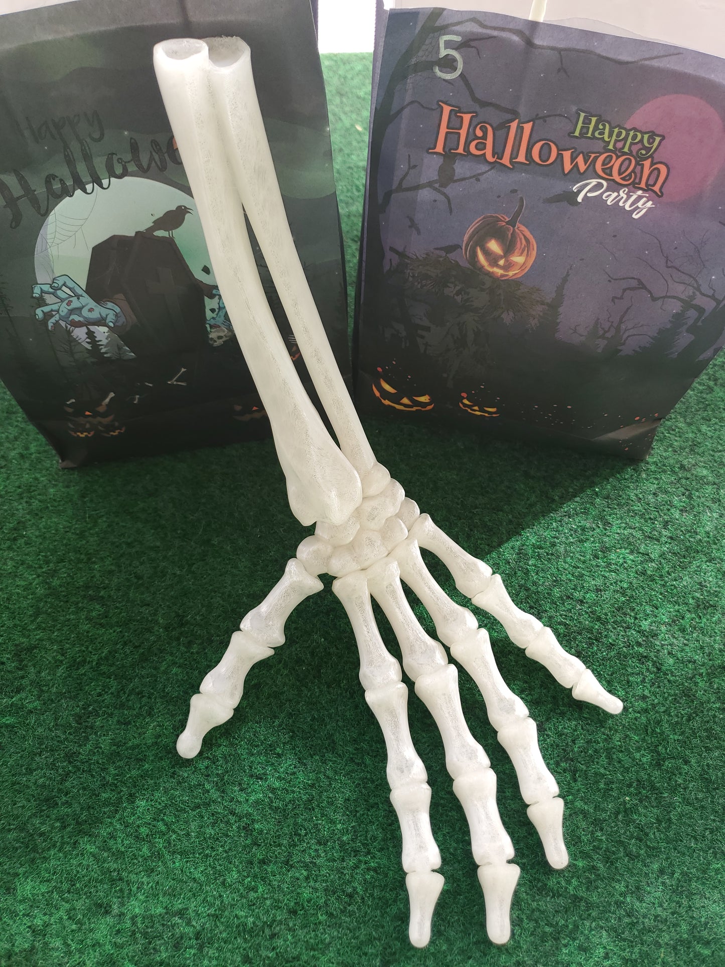 --Skelly Hand💥NEW $1 OFF💥--