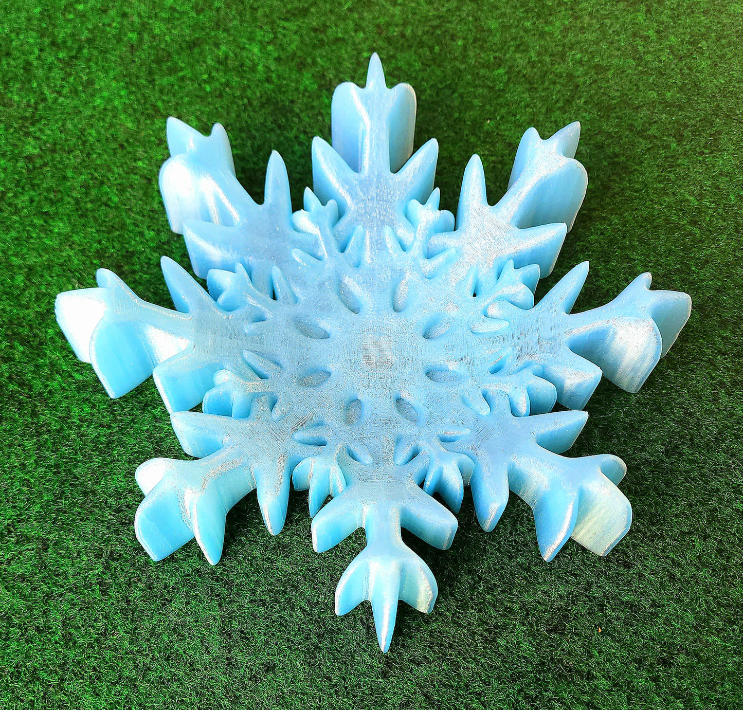 CHRISTMAS Snowflake Dish